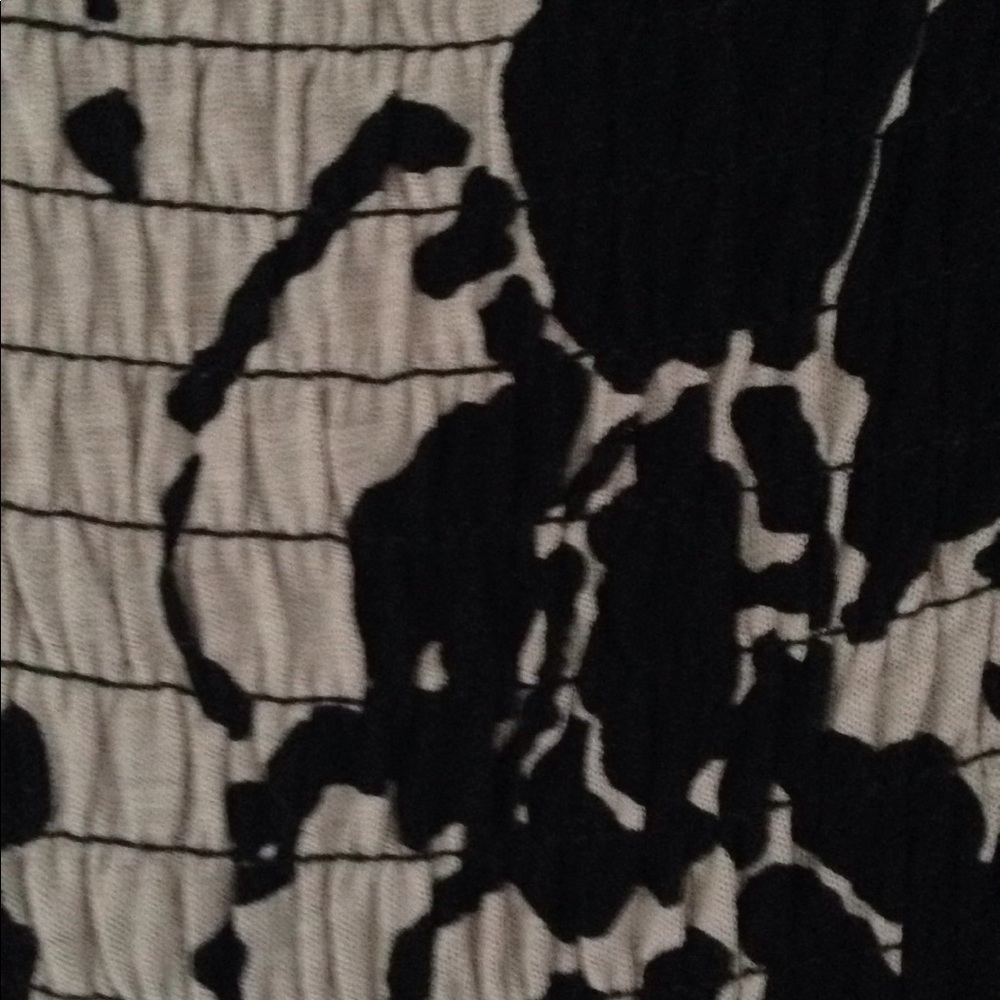 Top - Picture 3 of 5